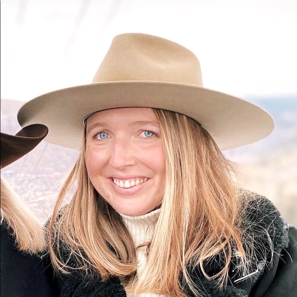 Meet your Posher, Isabelle